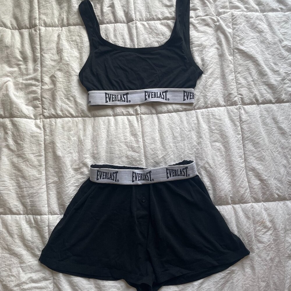 Everlast Matching Set